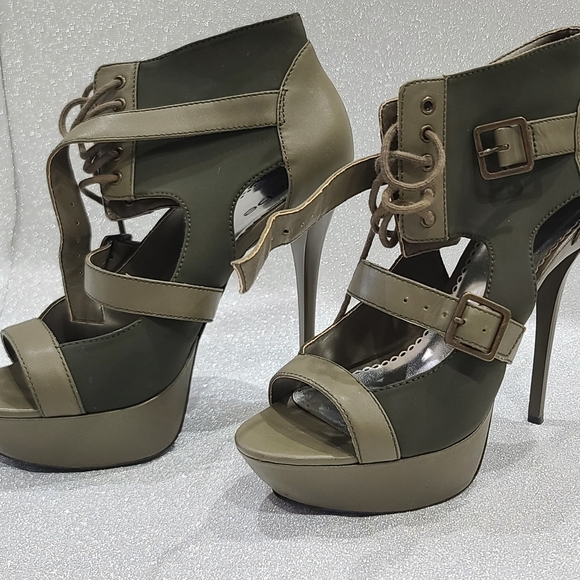 bebe Olive Lace-Up Platform Heels - Picture 3 of 6